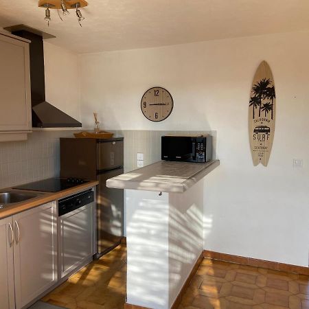Appartement De Vacances Au Calme Absolu, Vue Mer. Saint Aygulf Exteriör bild