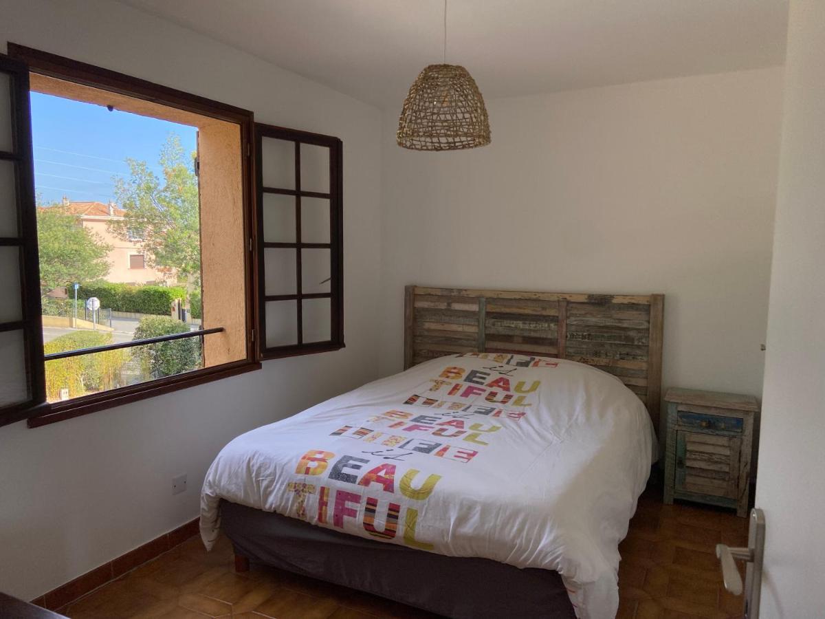 Appartement De Vacances Au Calme Absolu, Vue Mer. Saint Aygulf Exteriör bild